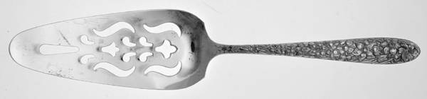 Narcissus (Silverplate, 1935) Server-Pie/Solid-Pierced