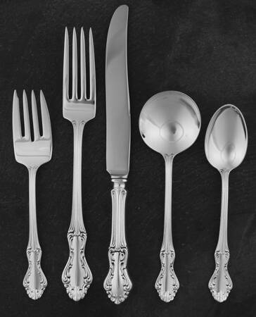 Princess Elizabeth (Sterling, 1942) 40  Piece Estate Set