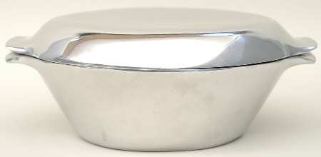 Metal Hollowware 3 Quart Round Covered Casserole