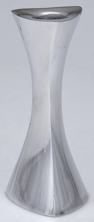 Tri-Corner (Hollowware, Metal)