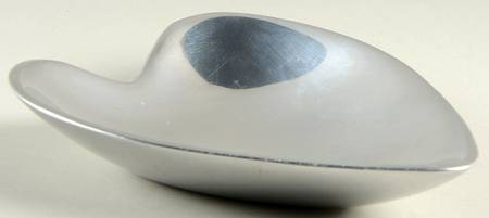 Sweetheart (Hollowware, Metal) 8" Heart Shape Bowl