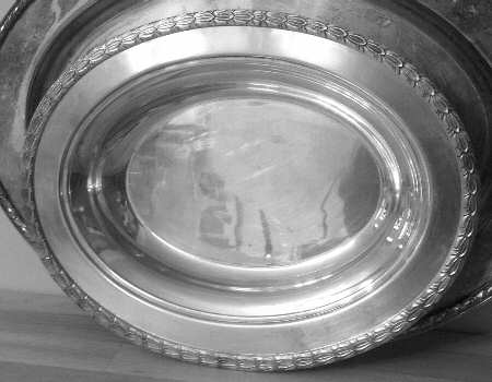 2002 (Silverplate Hollowware) (2 Pc) 11" Oval Double Vegetable