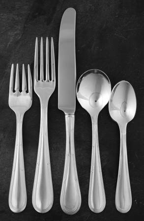 Becket (Silverplate, 1985) 5 Piece Place Setting