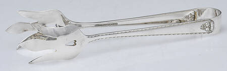 Bordeaux (Silverplate, 1945) Solid Lettuce Tongs