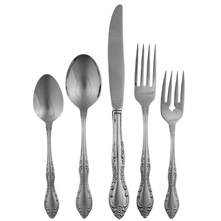 Bourbon (Stainless, Not Pierced) 40 Piece Estate Set