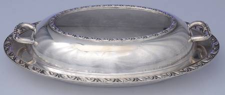 Briarcliff (Silverplate, Hollowware) Double Vegetable Bowl