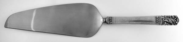 Casa Grande (Sterling, Burnished) Pie & Cake Server with Stainless Blade