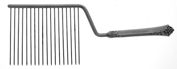 Damask Rose (Sterling, 1946, No Monograms) Cake Breaker with Silverplate Prongs
