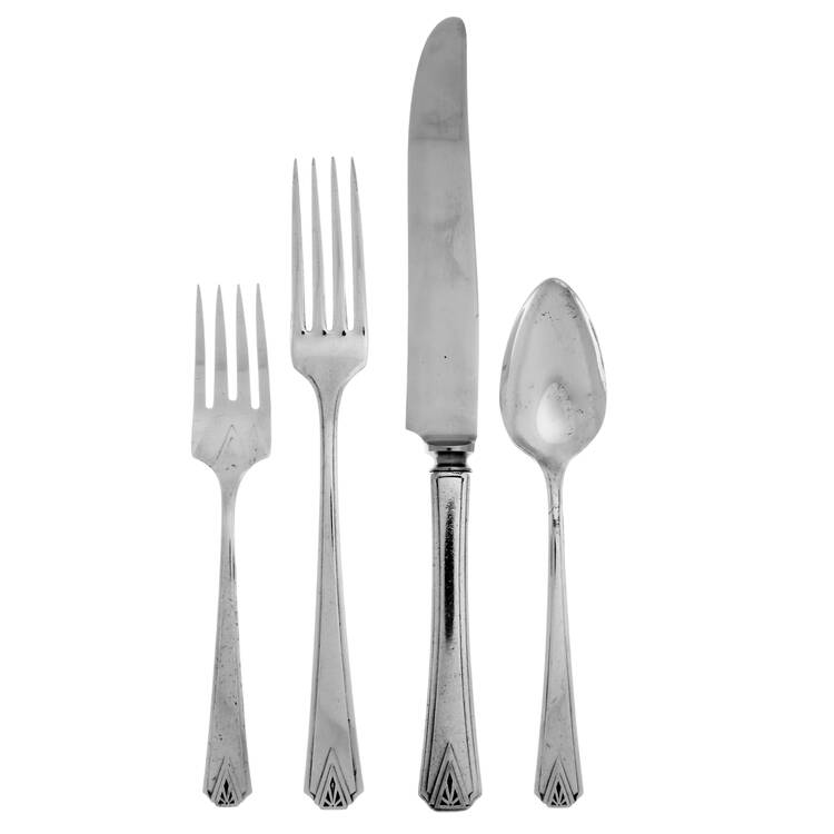Deauville (Silverplate, 1929) 32  Piece Estate Set by Oneida Silver