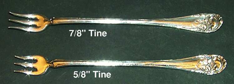 Flower De Luce (Silverplate, 1904) Cocktail/Seafood Fork