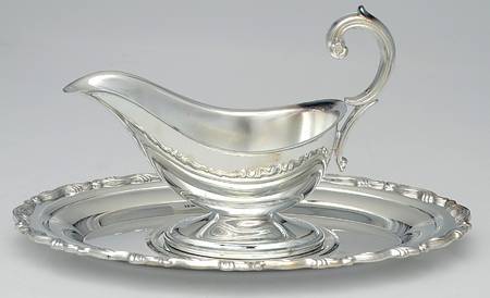 Georgian Scroll (Silverplate, Hollowware) Plated Gravy Boat & Underplate