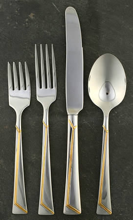 Golden Era (Stainless-Gold Accent) 5 Piece Place Setting