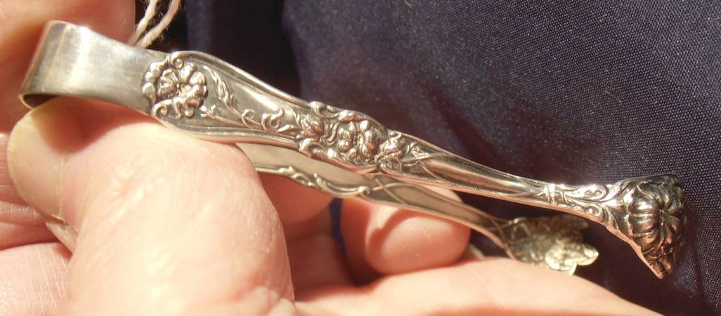 Grenoble-Gloria (Silverplate, 1906) Bon Bon Tongs