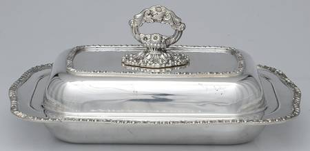 Henley (Silverplate, Hollowware) Plated Divided Double Vegetable Bowl