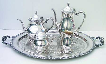 Henley (Silverplate, Hollowware) 5-Piece Silverplate Tea Set (with Tray)