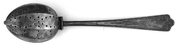 Kingston (Silverplate, 1929) Solid Individual Tea Ball Spoon