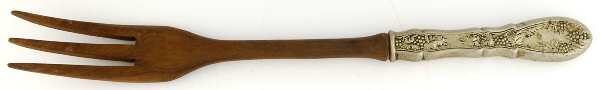 La Concorde (Silverplate, 1910) Salad Serving Fork with Wooden Prongs