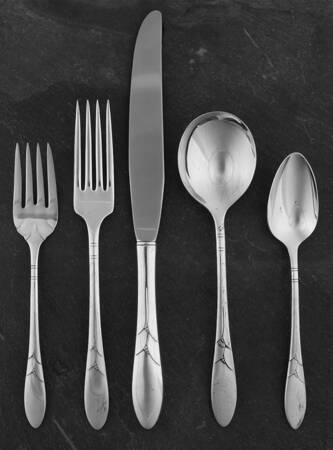 Lady Hamilton (Silverplate, 1932) 40 Piece Estate Set