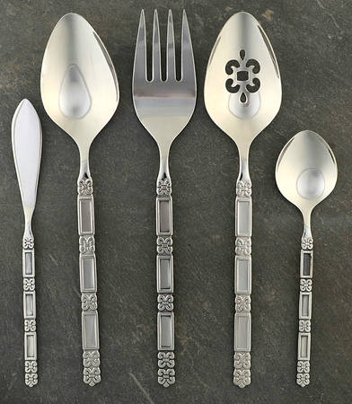 Madrid-No Black (Stainless) 5 Piece Hostess Set