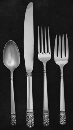 Mansion House (Sterling, 1948, Bright Finish) 4 Piece Place Size Setting