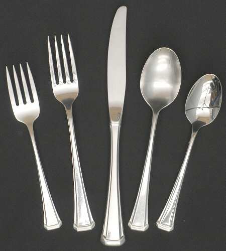 Maestro-St. Leger (Stainless) 5 Piece Place Setting