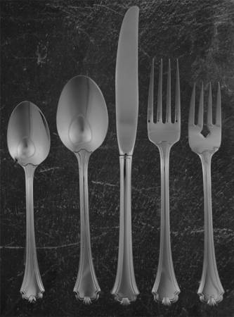 Midtowne (Stainless) 40 Piece Estate Set