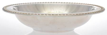Silverplate Hollowware 11" Round Vegetable