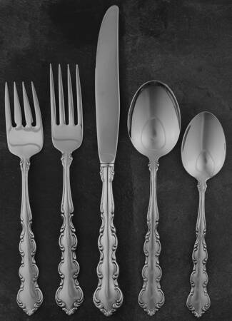 Mozart (Stainless) 40 Piece Estate Set