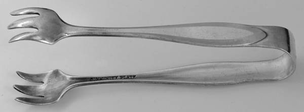 Patrician (Silverplate, 1914) Bon Bon Tongs