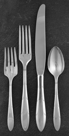 Reverie (Silverplate, 1937) 4 Piece Place Setting