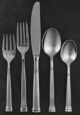 Rhodes (Stainless, Achievement) 5 Piece Place Setting