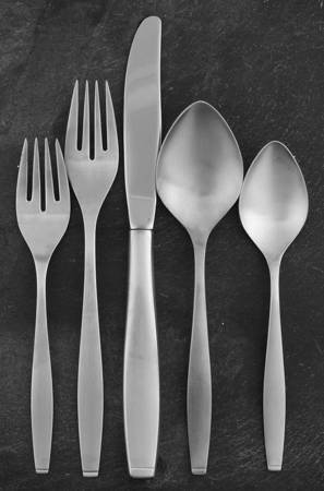 Tempo (Plain, Stainless) 5 Piece Place Setting