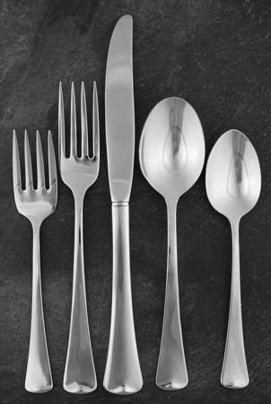 Wyndham (Stainless, 1881 Rogers) 5 Piece Place Setting by Oneida Silver