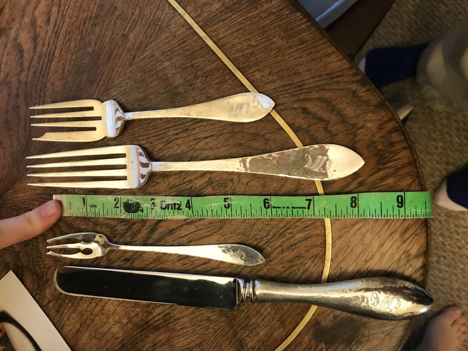 Old Newbury (Sterling, 1800) Oyster Fork