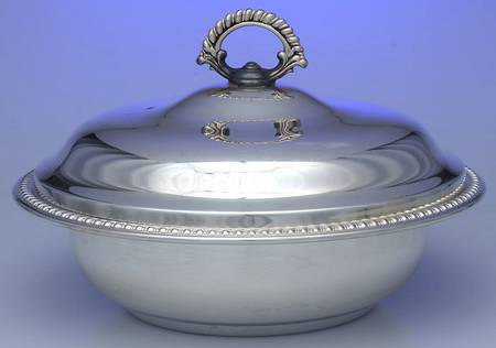 Maybrook (Silverplate Hollowware) Plated Round Covered Casserole with Glass