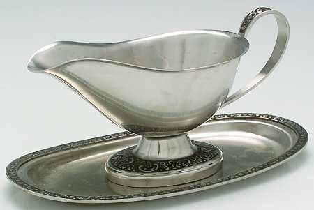 Mediterranea (Stainless, Hollowware) Gravy Boat and Underplate