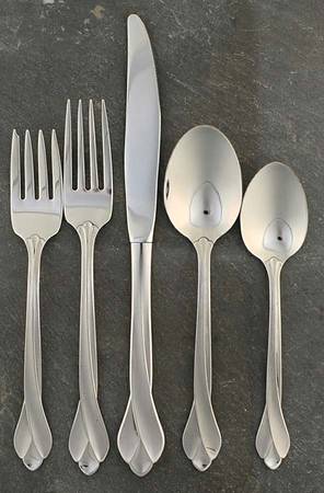 Satin Tribeca (Stainless) 5 Piece Place Setting