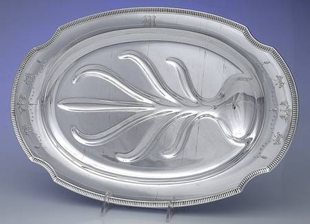 Grosvenor (Silverplate, Hollowware) Meat Platter with Well Tree