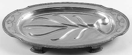 Grosvenor (Silverplate, Hollowware) Medium Plated Meat Platter with Well