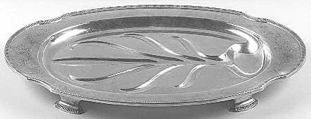 Grosvenor (Silverplate, Hollowware) Medium Platter Footed Meat Platter with Well