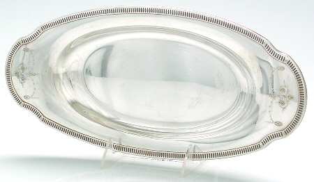 Grosvenor (Silverplate, Hollowware) Silverplate Bread Tray