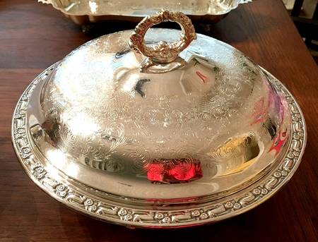Park Lane (Silverplate, Hollowware) Footed Round Covered Vegetable