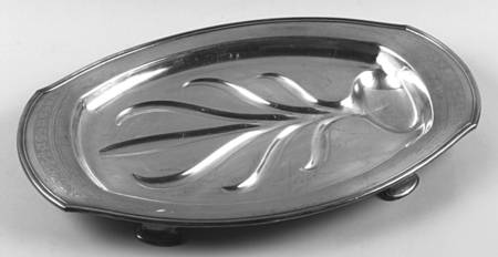 Paul Revere (Silverplate, Hollowware) Medium Footed Meat Platter with Well