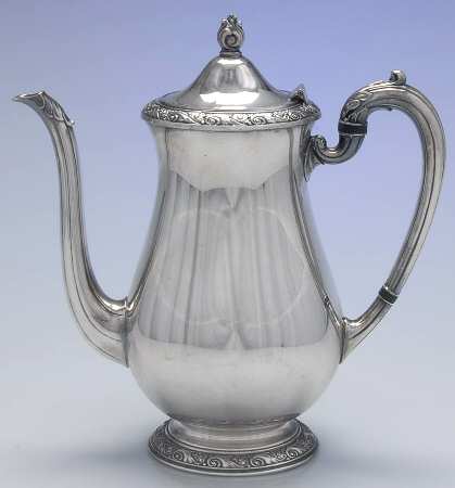 Queen Bess II (Silverplate, Hollowware) by Oneida Silver