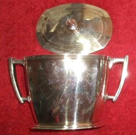 Classic (Silverplate, 1936, Hollowware) Sugar Bowl & Lid