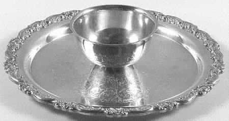 Du Maurier (Silverplate, Hollowware) 1-Piece Attached Plated Chip & Dip Set