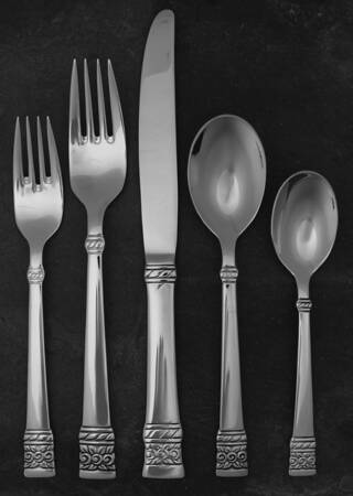 Brocade (Stainless) 5 Piece Place Setting