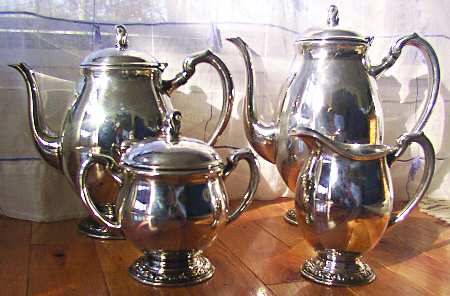 Carol (Silverplate, Hollowware) (4 Piece) Silverplate Tea Set