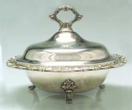 Countess (Silverplate, Hollowware) Plated Round Covered Casserole with Glass