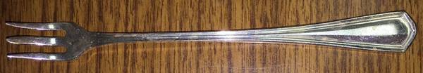 OHS292 (Silverplate) Cocktail/Seafood Fork